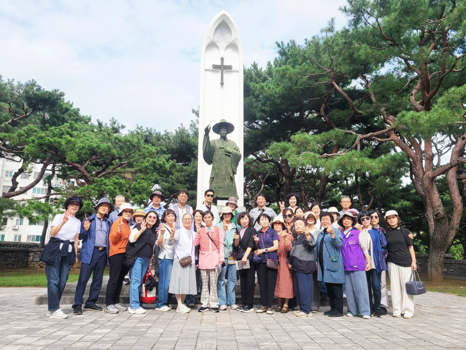 KakaoTalk_20251009_135555613_05.jpg